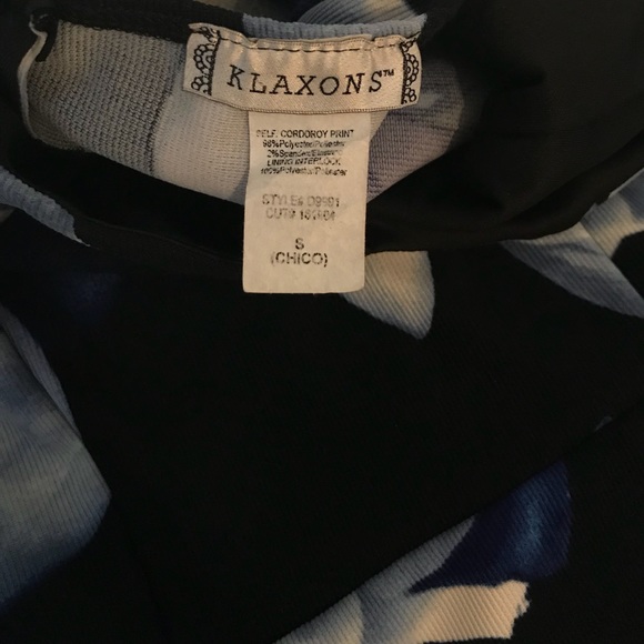 Floral off the shoulder dress. - Picture 2 of 3